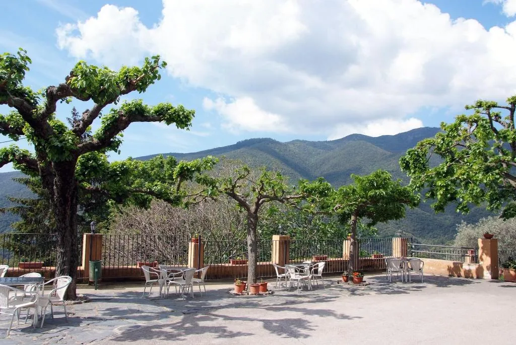 General view, Hostal Montserrat, Barcelona