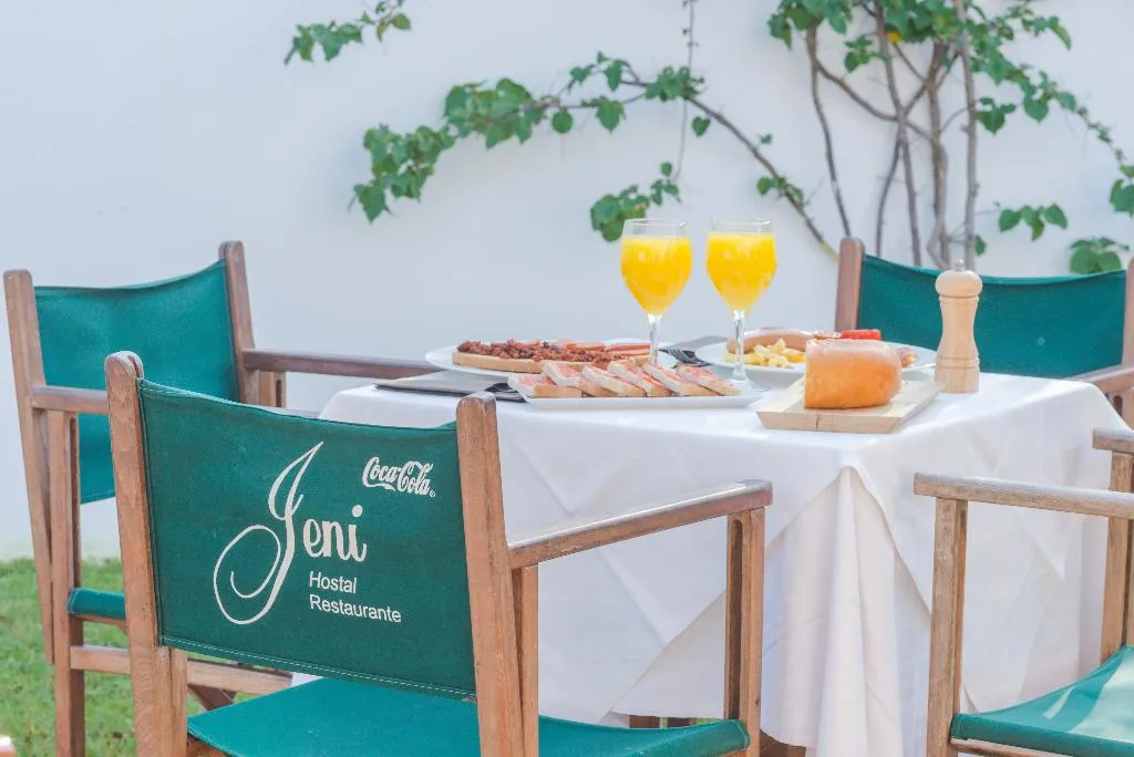 Terrace, Hotel Jeni & Restaurante, Menorca