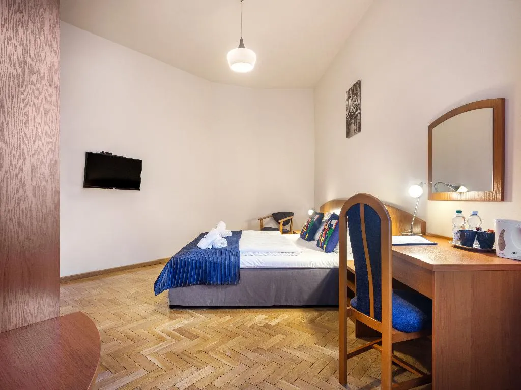 DOUBLE STANDARD Room, Kosmopolita Rooms & Apartments, Krakow