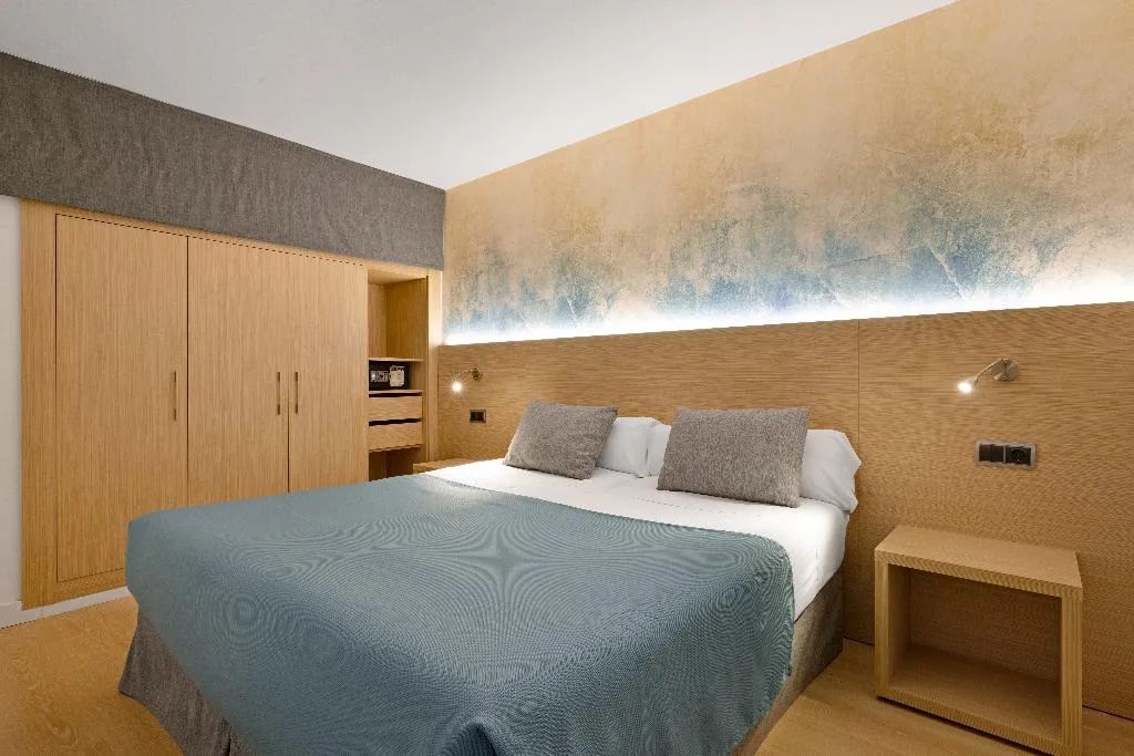 APARTMENT SEA VIEW Room, Fontanellas Playa, Majorca