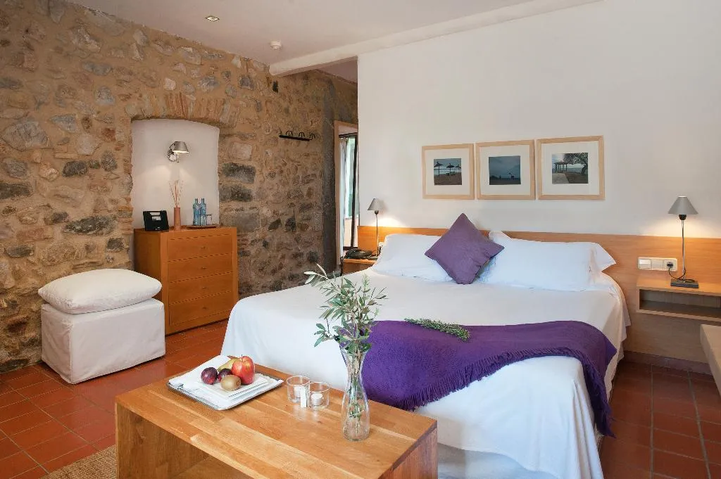 JUNIOR SUITE GARDEN VIEW Room, Mas Falgarona Hotel Boutique & Spa, Costa Brava