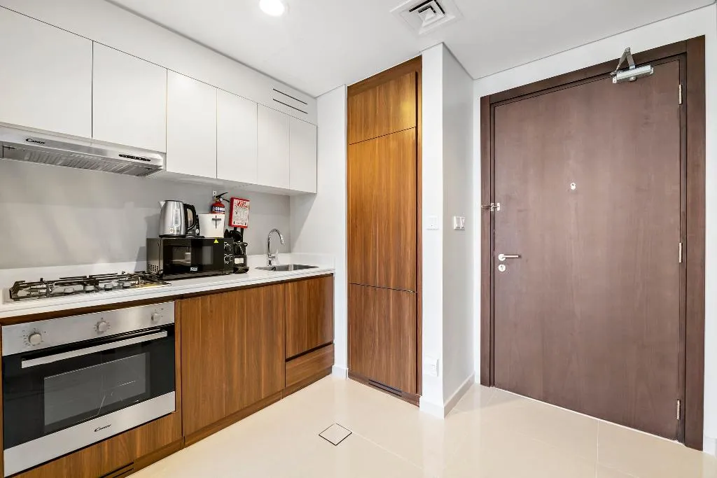 STUDIO CITY VIEW Room, Vera Residences, Dubai