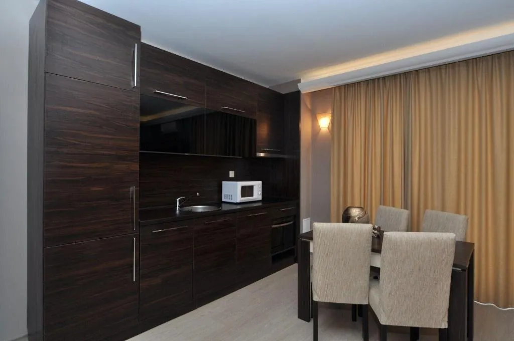 Room, Harmony Suites 2&3, Bourgas