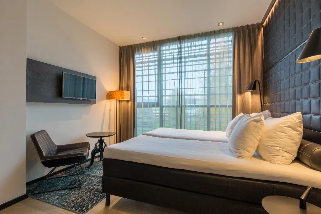 TWIN SUPERIOR Room, Leonardo Hotel Groningen Stadspark, Amsterdam