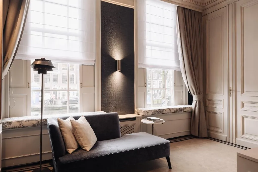 DOUBLE CANAL VIEW Room, 717 Hotel, Amsterdam