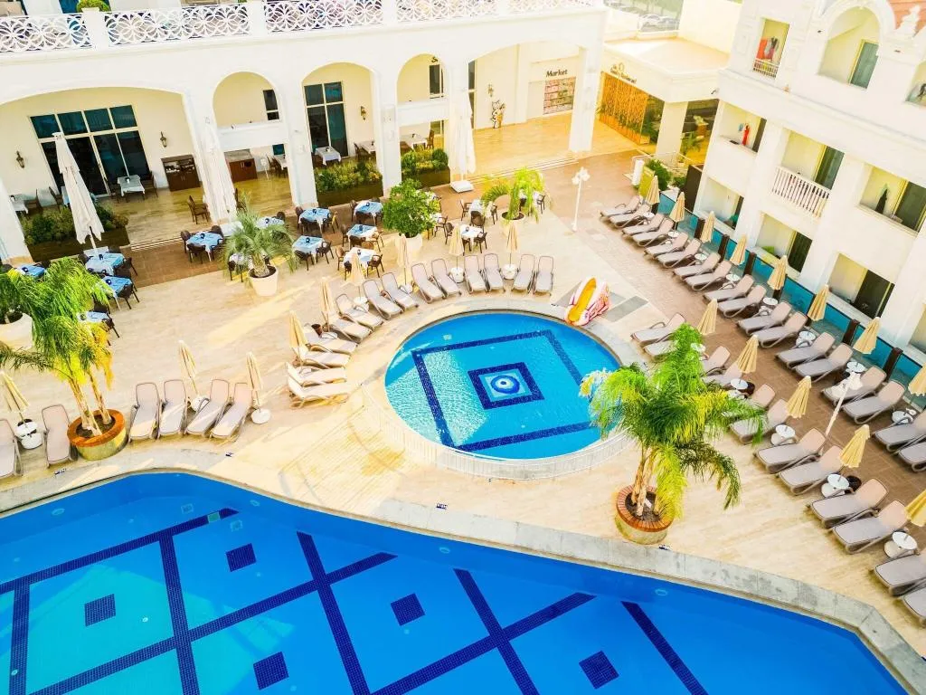 Pool, Side Premium, Antalya