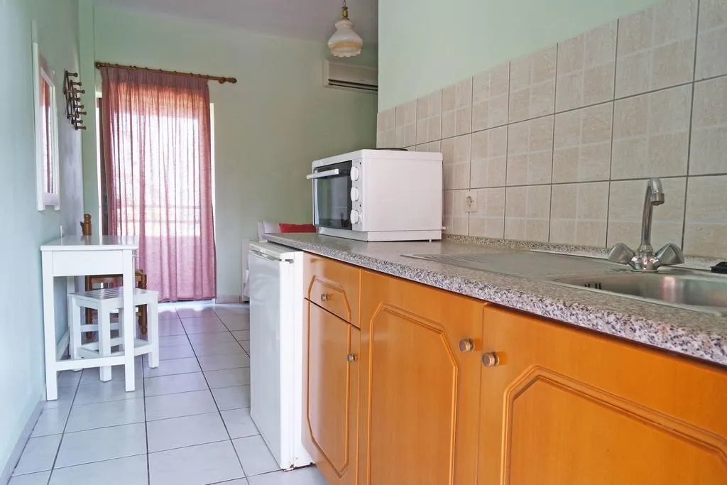 STUDIO STANDARD Room, Elisabeth Apartments, Corfu