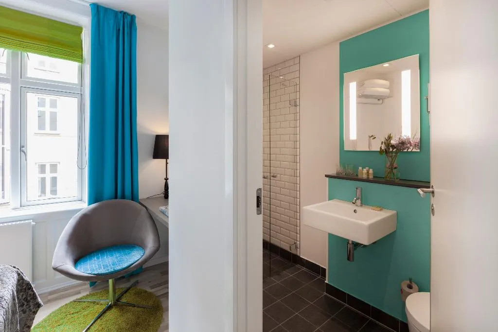 Double or Twin STANDARD Room, Andersen Boutique Hotel, Copenhagen