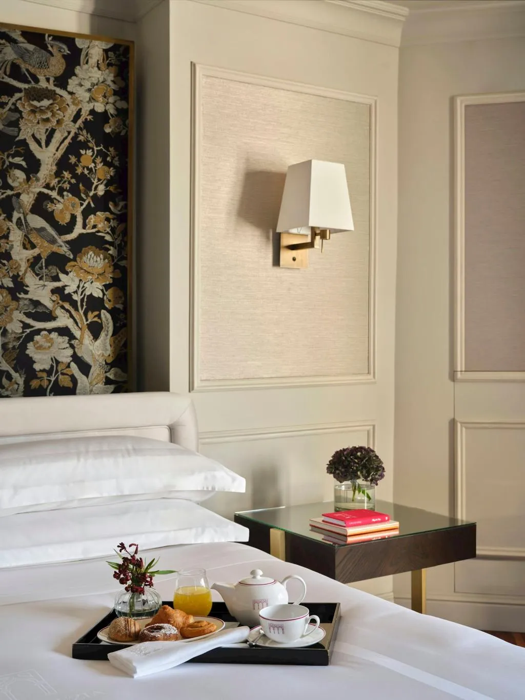 JUNIOR SUITE STANDARD Room, Palazzo Venezia, Milan
