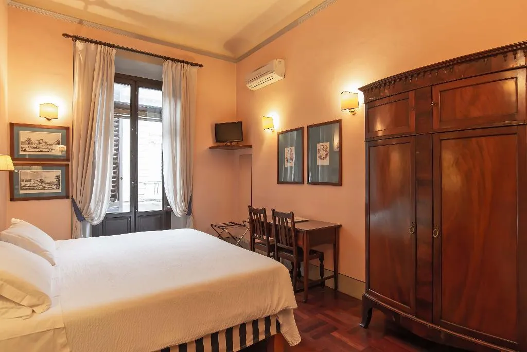 DOUBLE SUPERIOR Room, Hotel Bonifacio, Florence