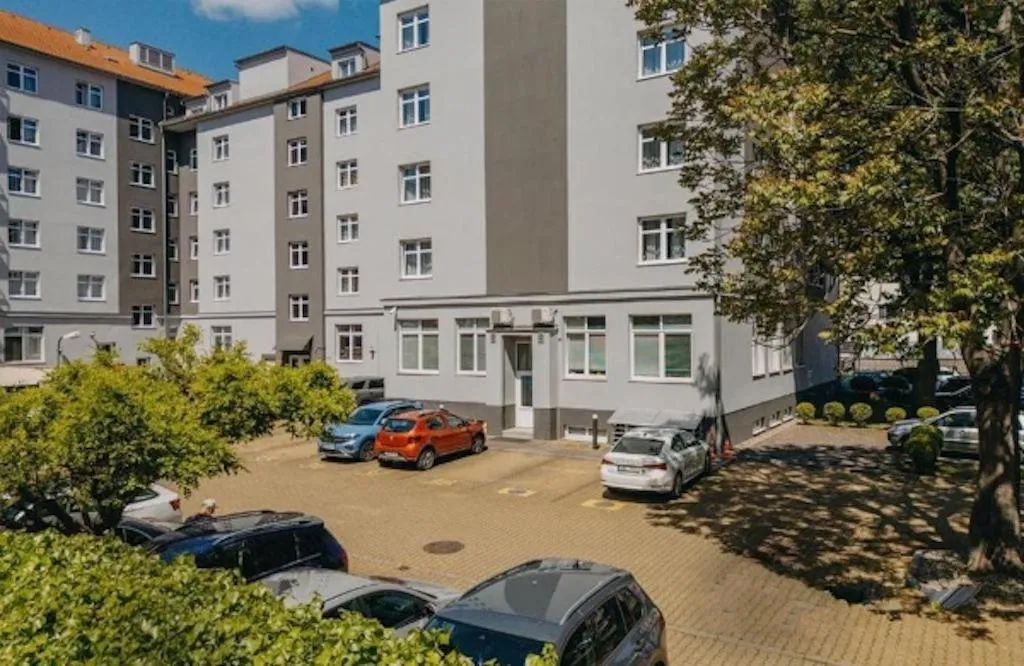Double or Twin EXECUTIVE Room, COLORFACTORY SPA Hotel, Prague