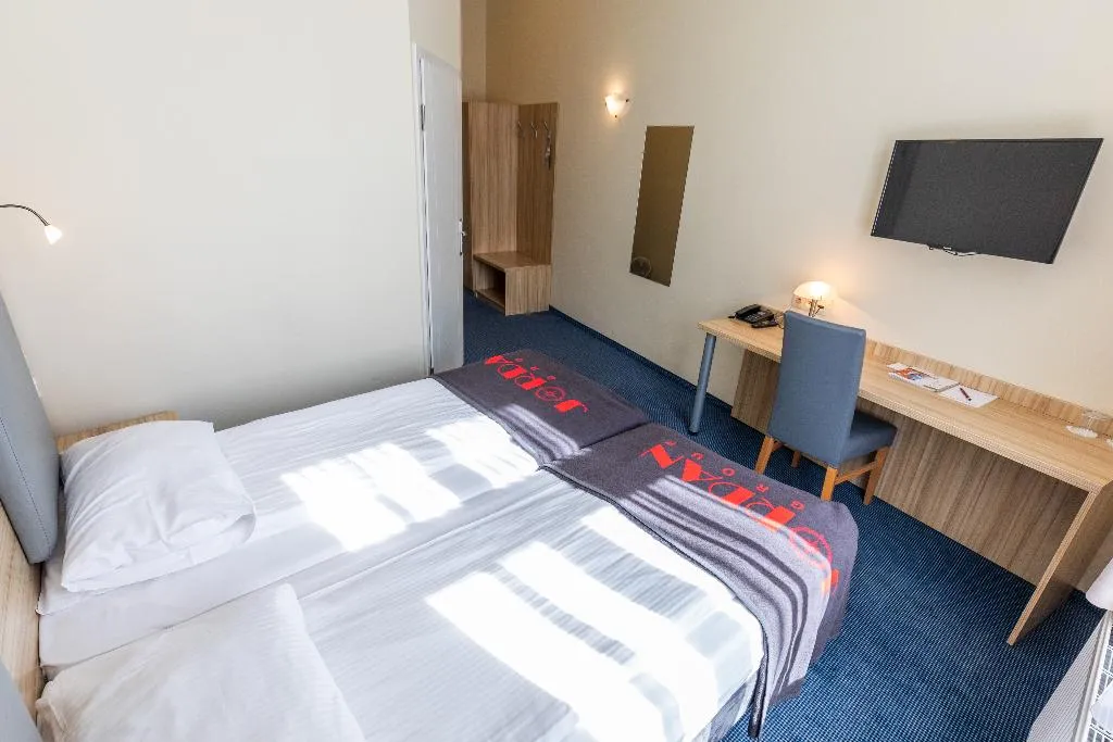 DOUBLE SINGLE USE PREMIUM Room, Jordan Guest Rooms, Krakow