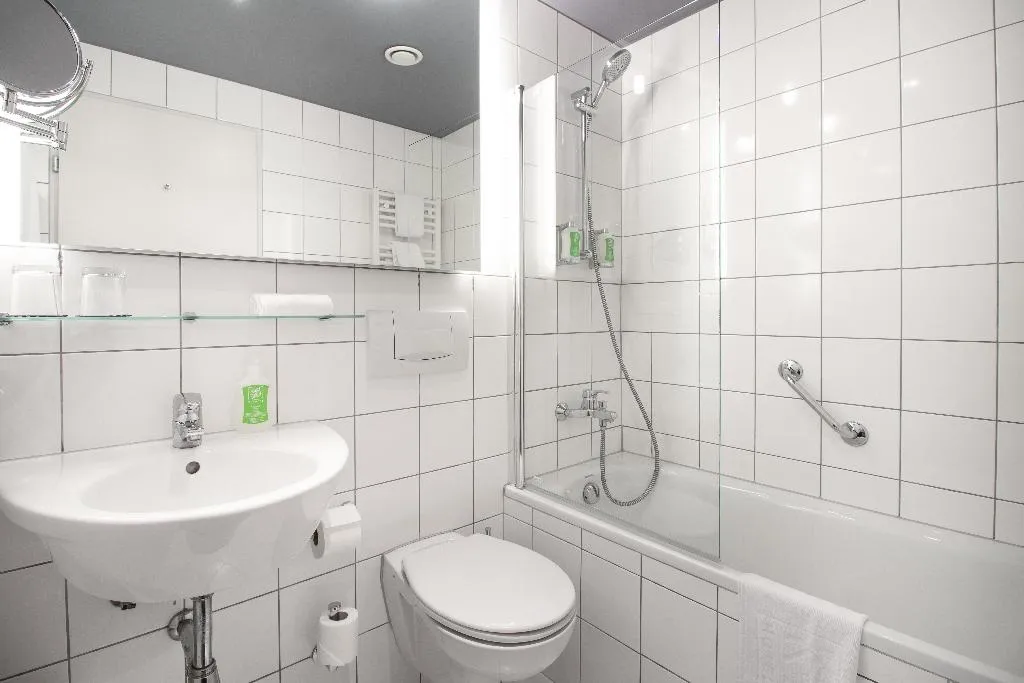 Double or Twin GUEST ROOM Room, K+K Hotel Fenix, Prague