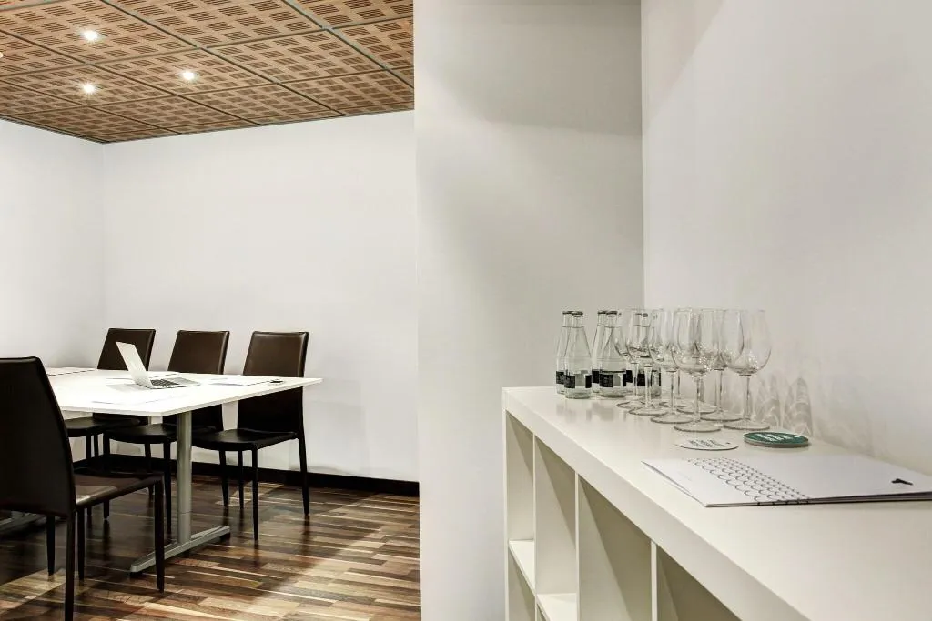 Conferences, Costa Azul, Majorca