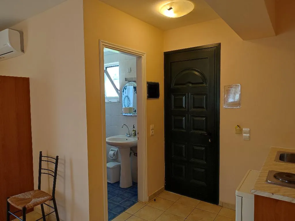 STUDIO STANDARD Room, Elanthi Village Apartments, Zante