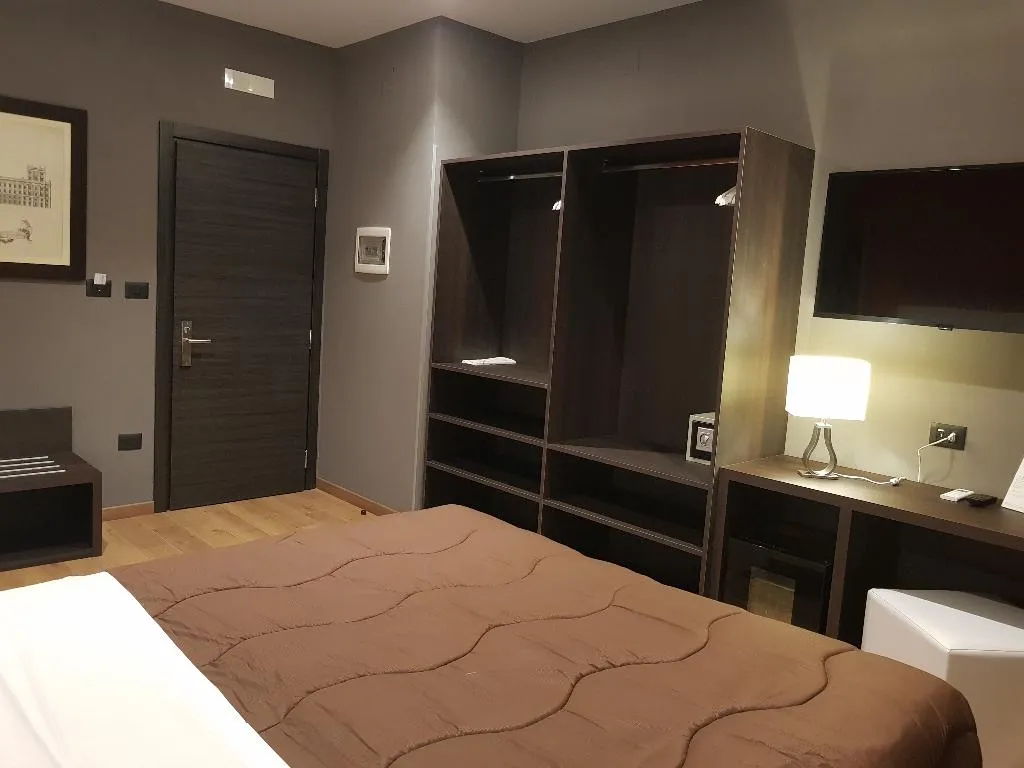 DOUBLE SUPERIOR Room, Hotel Europa Art Caserta, Naples