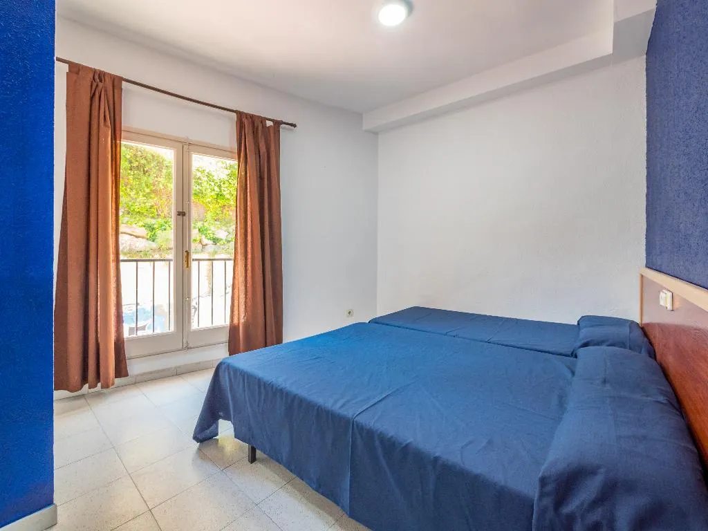APARTMENT CAPACITY 4 ONE BEDROOM Room, Apartaments AR Monjardi, Costa Brava