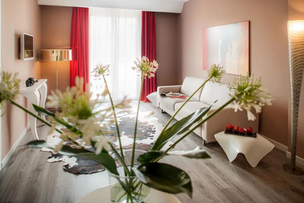 SUITE CAPACITY 4 Room, Hotel Da Vinci Milano, Milan