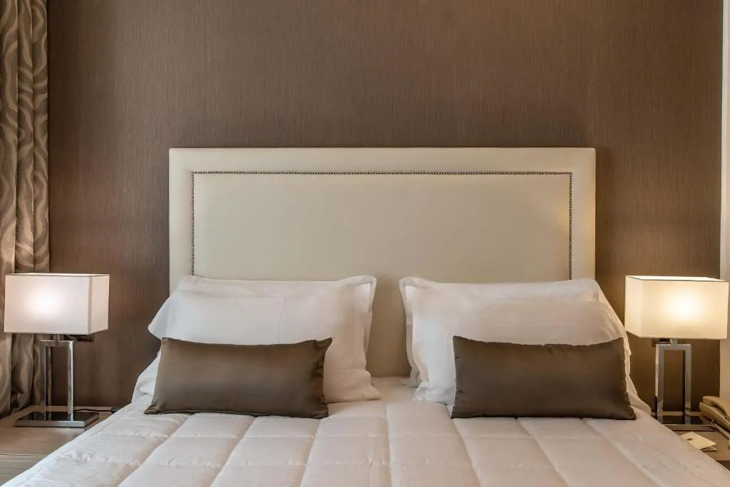 Double or Twin DELUXE Room, Genova, Rome