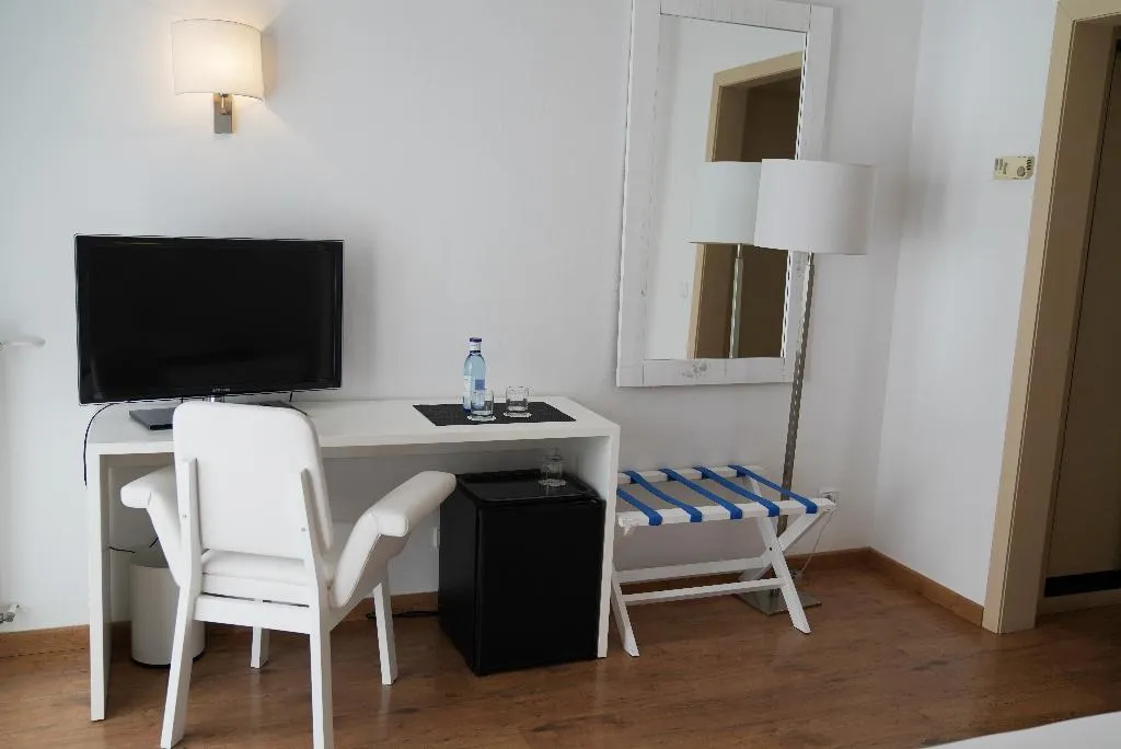 DOUBLE SINGLE USE STANDARD Room, Medium Sitges Park, Costa Brava