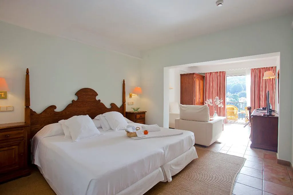 DOUBLE SUPERIOR Room, Cala Sant Vicenç - ADULTS ONLY, Majorca