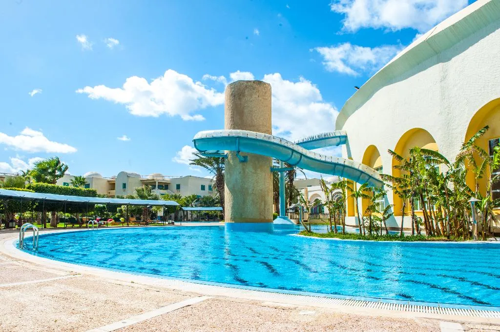 Pool, Carthage Thalasso Resort, Tunisia
