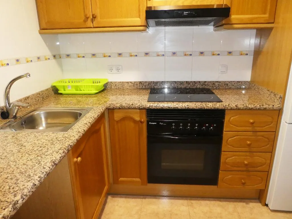 APARTMENT CAPACITY 8 THREE BEDROOMS Room, Apartamentos Tavernes Gandia 3000, Valencia