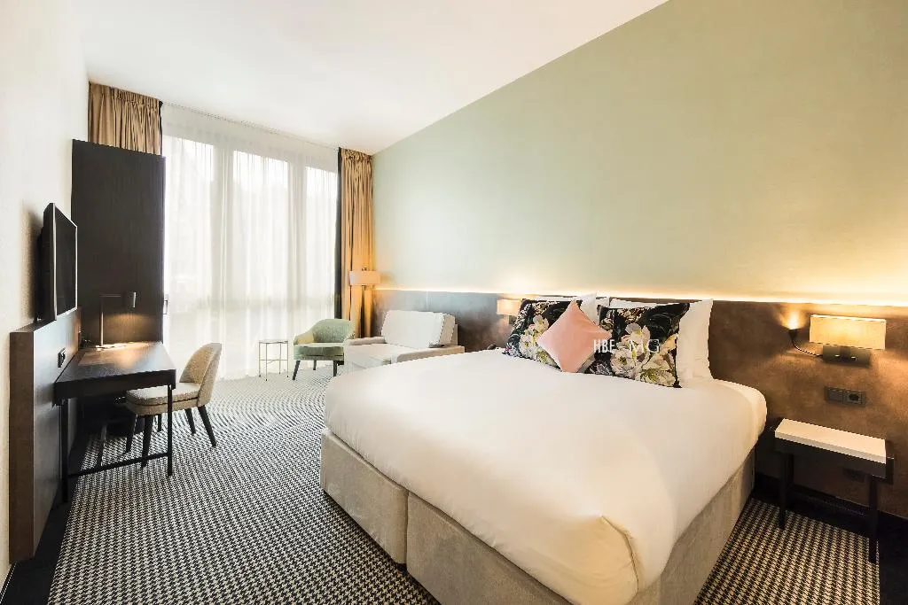 DOUBLE SUPERIOR Room, Monet Garden Hotel Amsterdam, Amsterdam