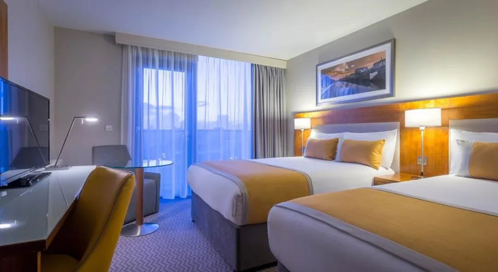 TWIN STANDARD Room, Maldron Hotel Smithfield, Dublin