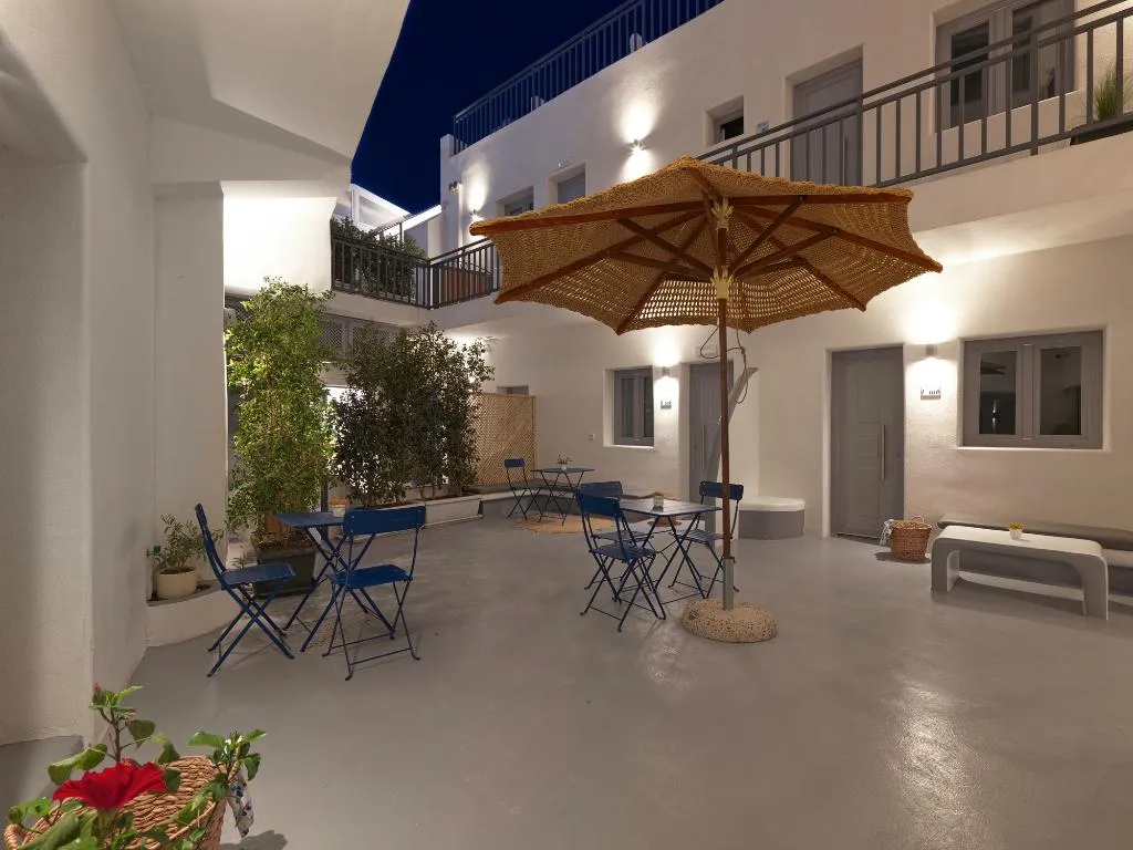 DOUBLE ECONOMY Room, Tatakis Design Hotel, Fira, Santorini