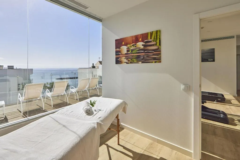 Sports and Entertainment, Hotel Ilusion Moreyo Adults Only, Majorca