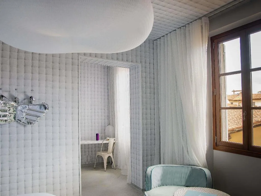 DOUBLE KING SIZE BED Room, 25hours Hotel Piazza San Paolino, Florence
