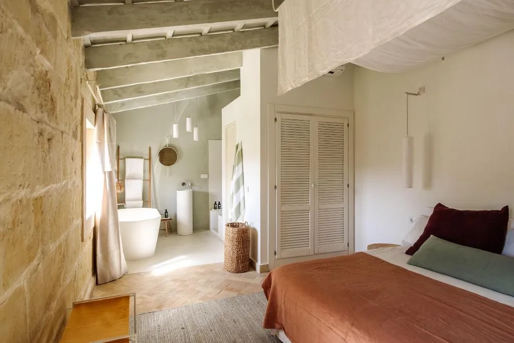 Room, Antic Menorca, Menorca