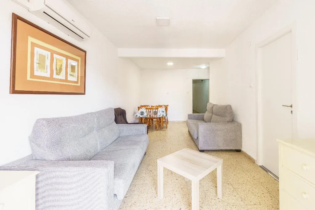 APARTMENT THREE BEDROOMS ONE BATHROOM Room, Apartamentos Maja Beach, Costa Blanca