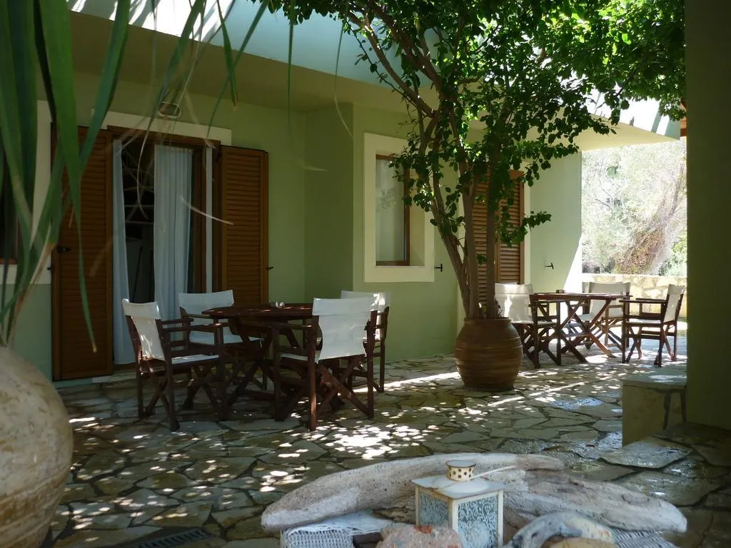 STUDIO CAPACITY 4 Room, Agnanti Suites, Kefallinia