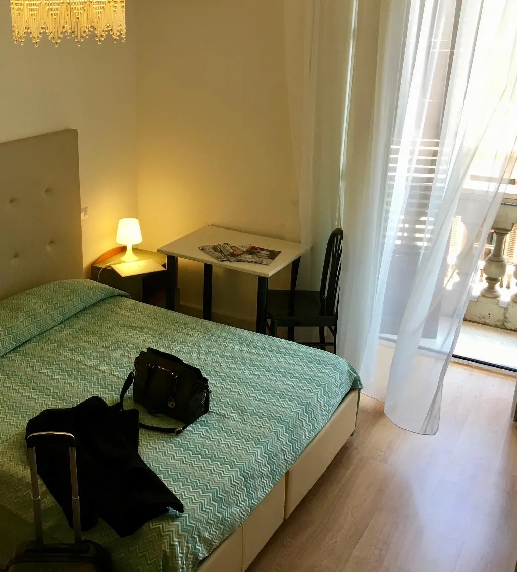 TRIPLE STANDARD Room, Hotel 38 Aira, Palermo