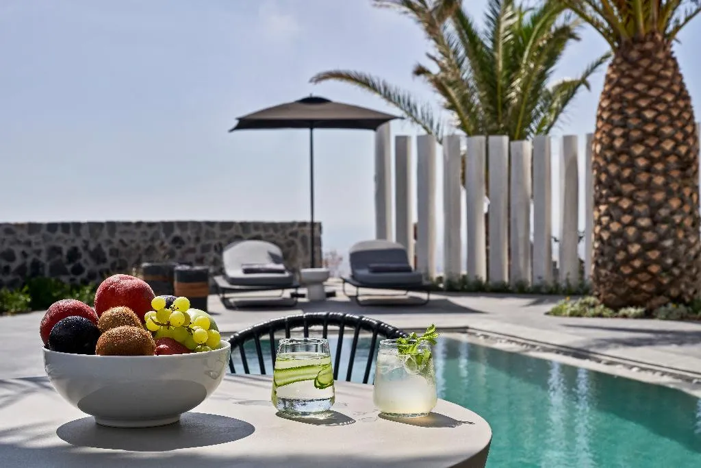 VILLA WITH PRIVATE POOL Room, Pantheon Villas, Santorini