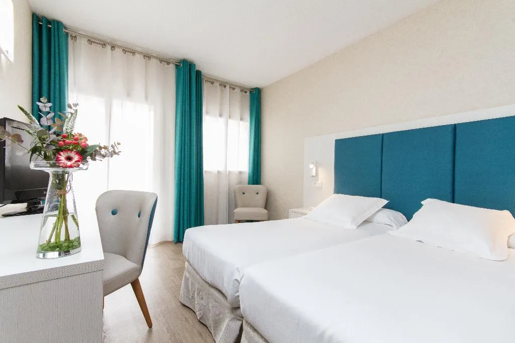 DOUBLE SUPERIOR Room, Castilla Alicante, Costa Blanca