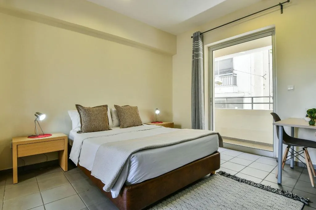 Room, Athens Way Lofts, Athens