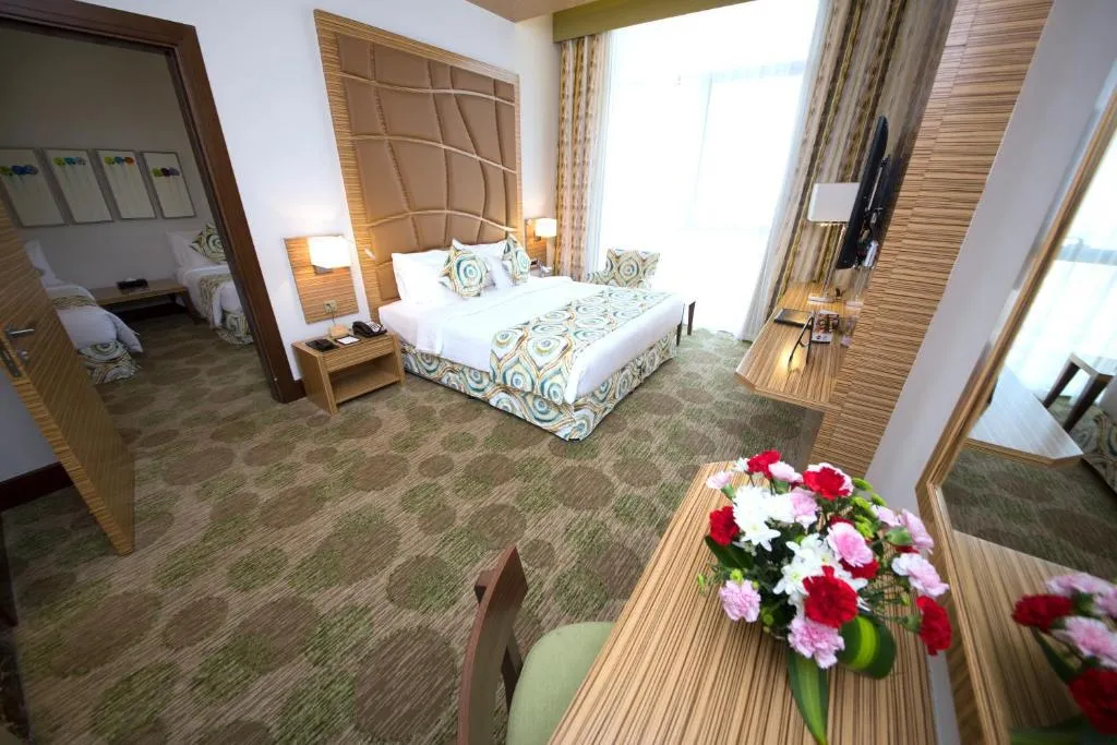 SUITE DELUXE ONE BEDROOM Room, Best Western Plus Pearl Creek, Dubai