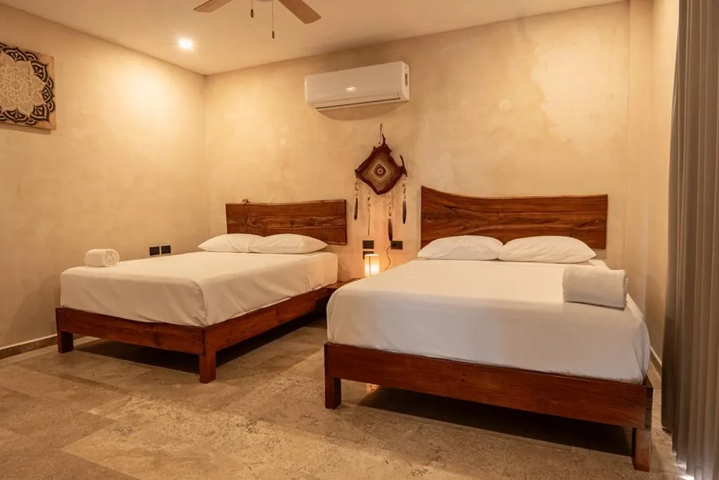 Room, Calea Tulum, Cancun Area