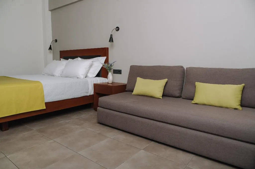 TRIPLE NON SMOKING Room, Amphitryon city hotel, Rhodes