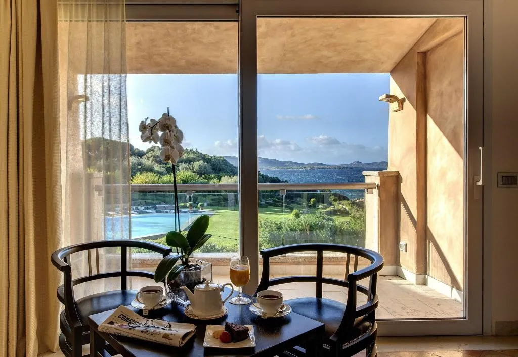 Room, L'Ea Bianca Luxury Resort, Olbia