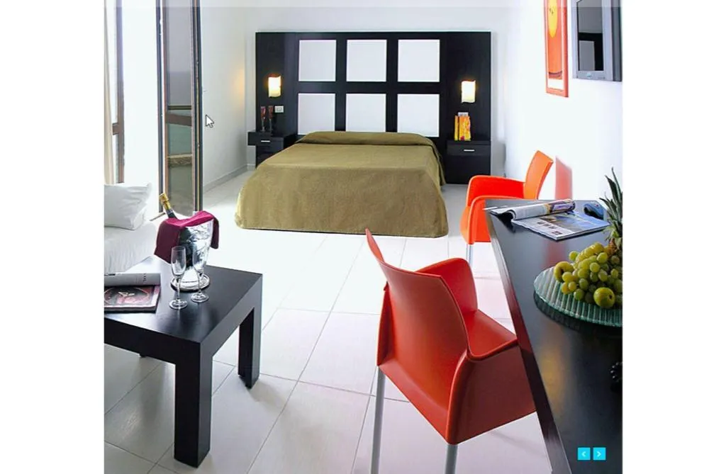 Room, Admeto, Palermo