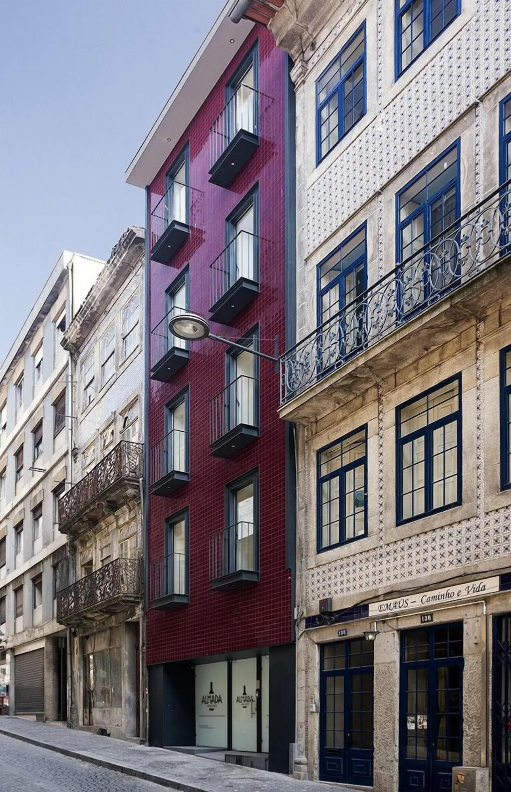 General view, Almada Wine House, Porto