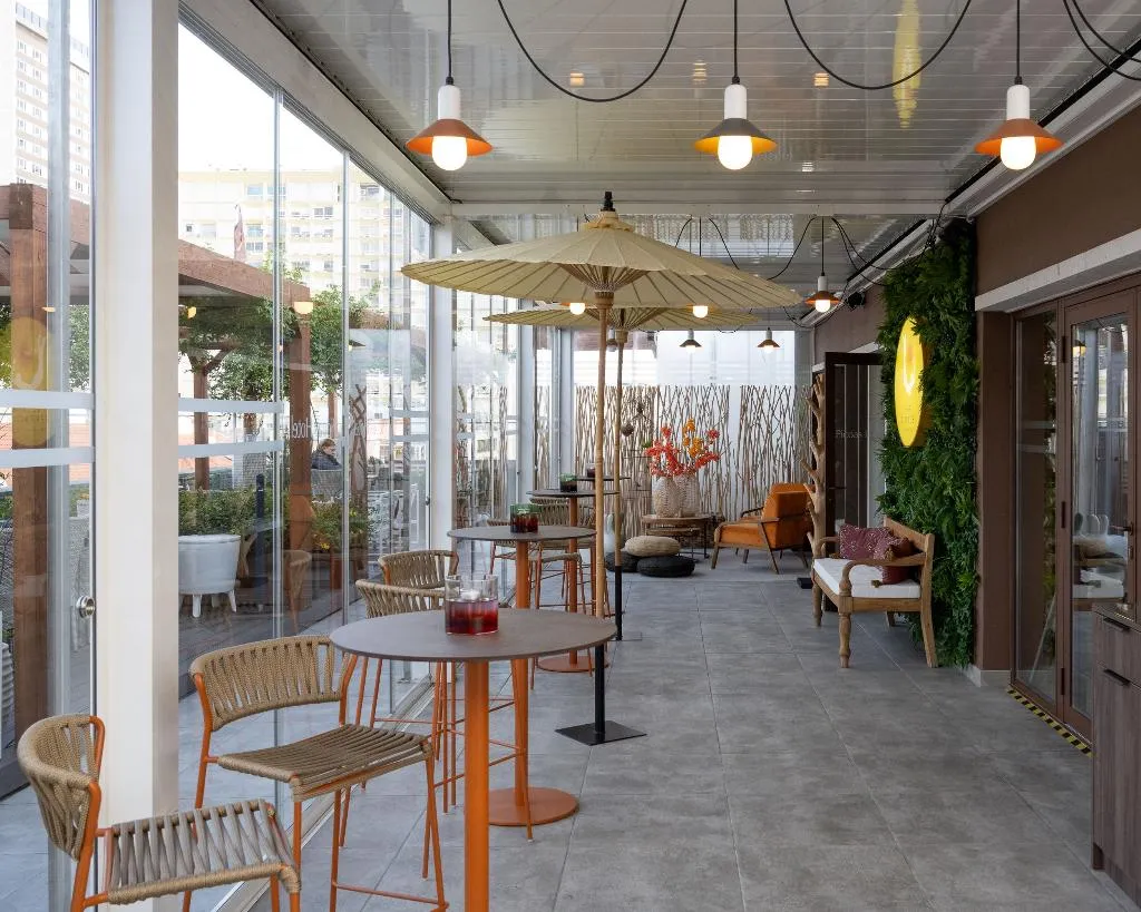 Restaurant, VIP Executive Picoas, Lisbon