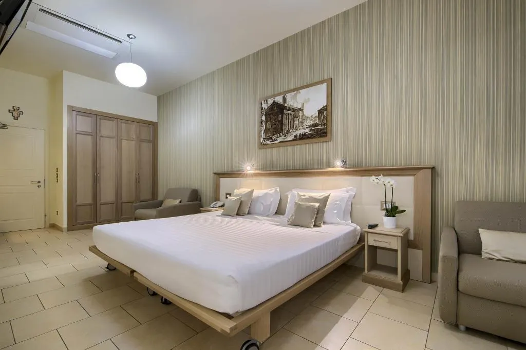 FAMILY ROOM DELUXE Room, Domus Australia, Rome