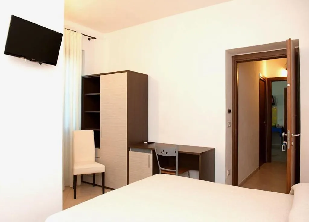 Room, Il Nespolo Fiorito, Olbia