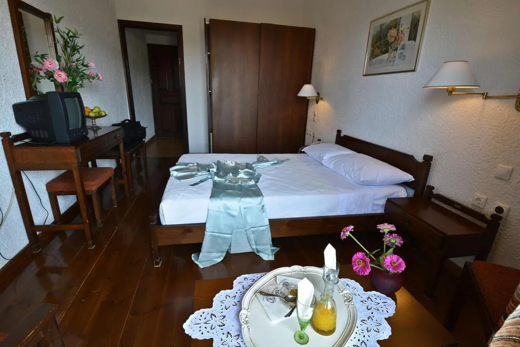 Room, Prince Stafylos, Skiathos