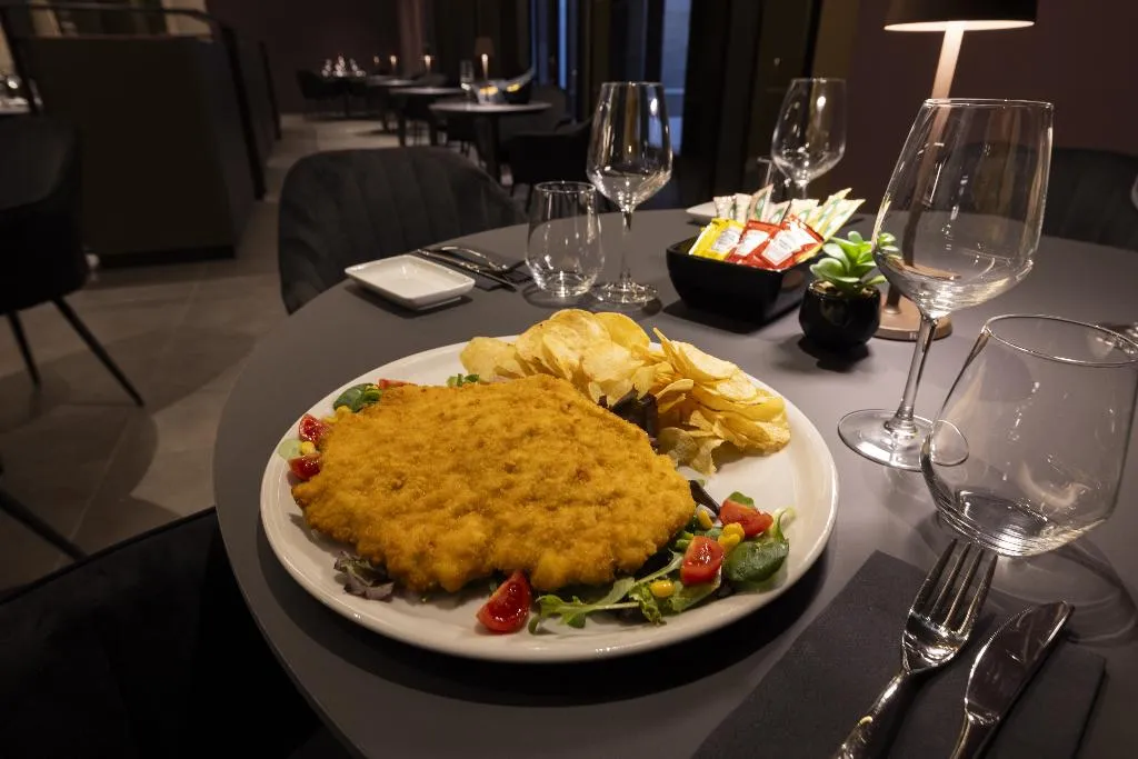 Restaurant, Joy 124 Hotel Milano, Milan